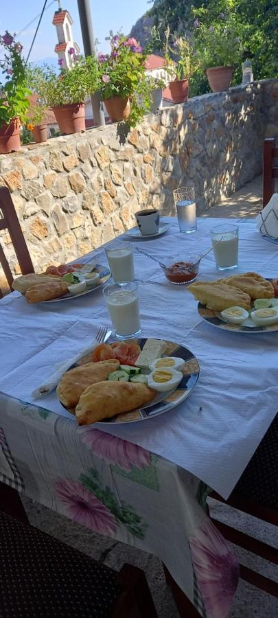 Roleo Guest House Lin Экстерьер фото