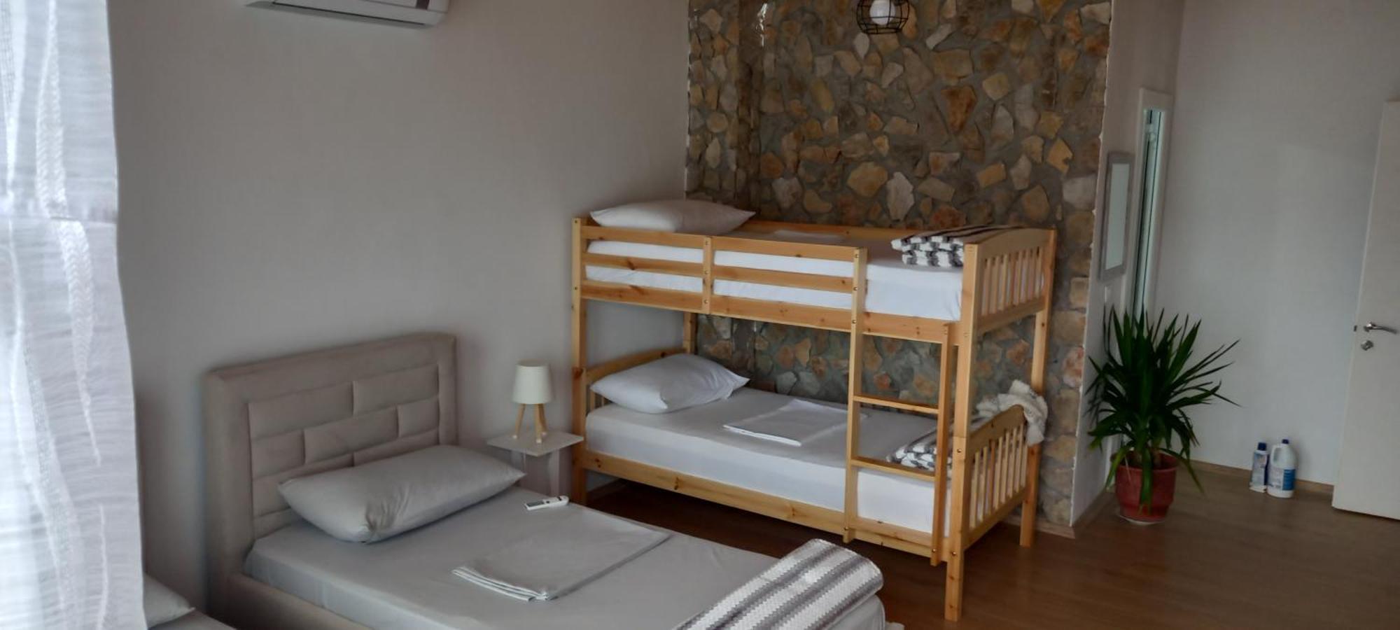 Roleo Guest House Lin Экстерьер фото
